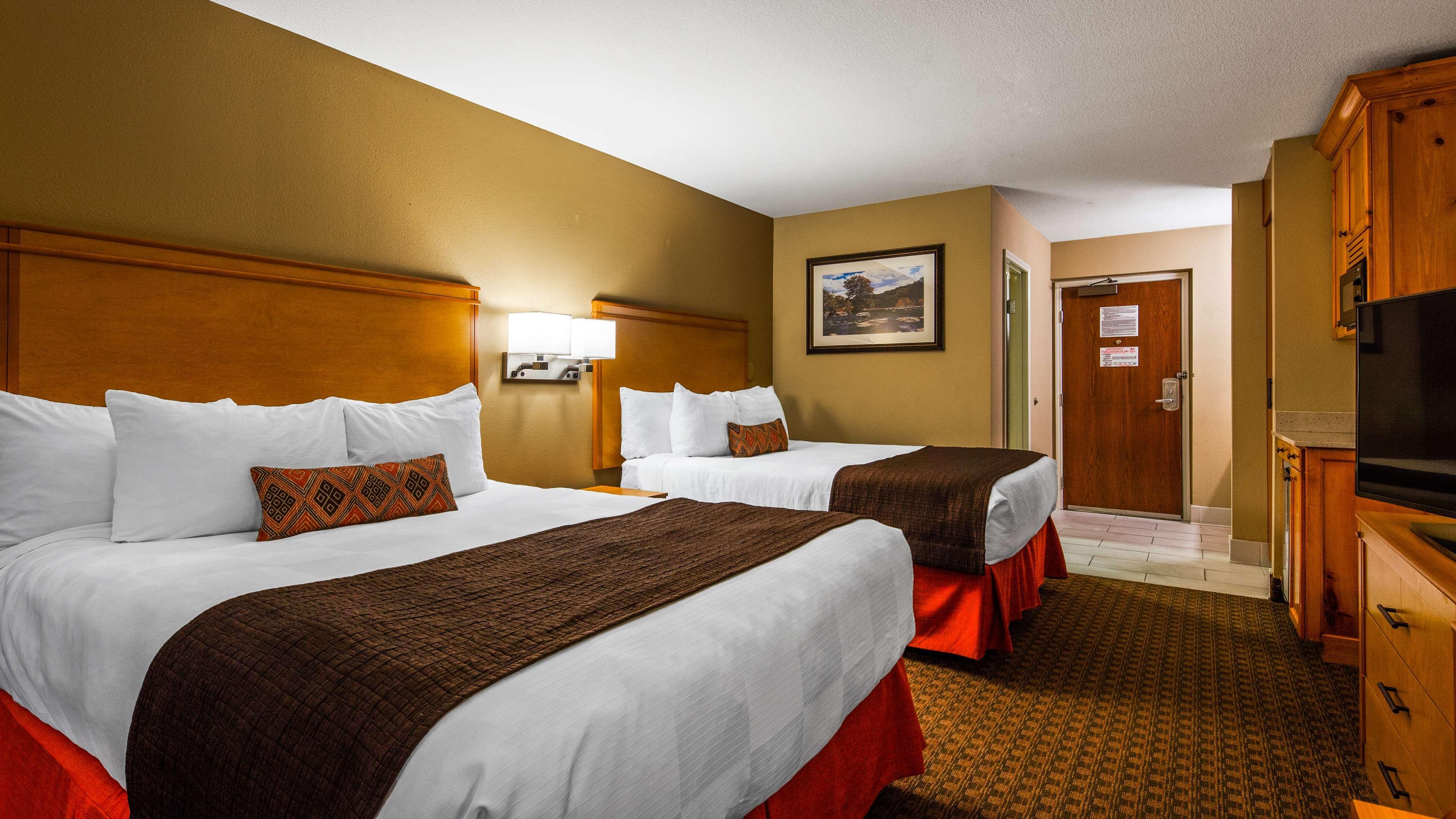 Best Western Plus Olympic Inn Кламат Фолс Екстериор снимка