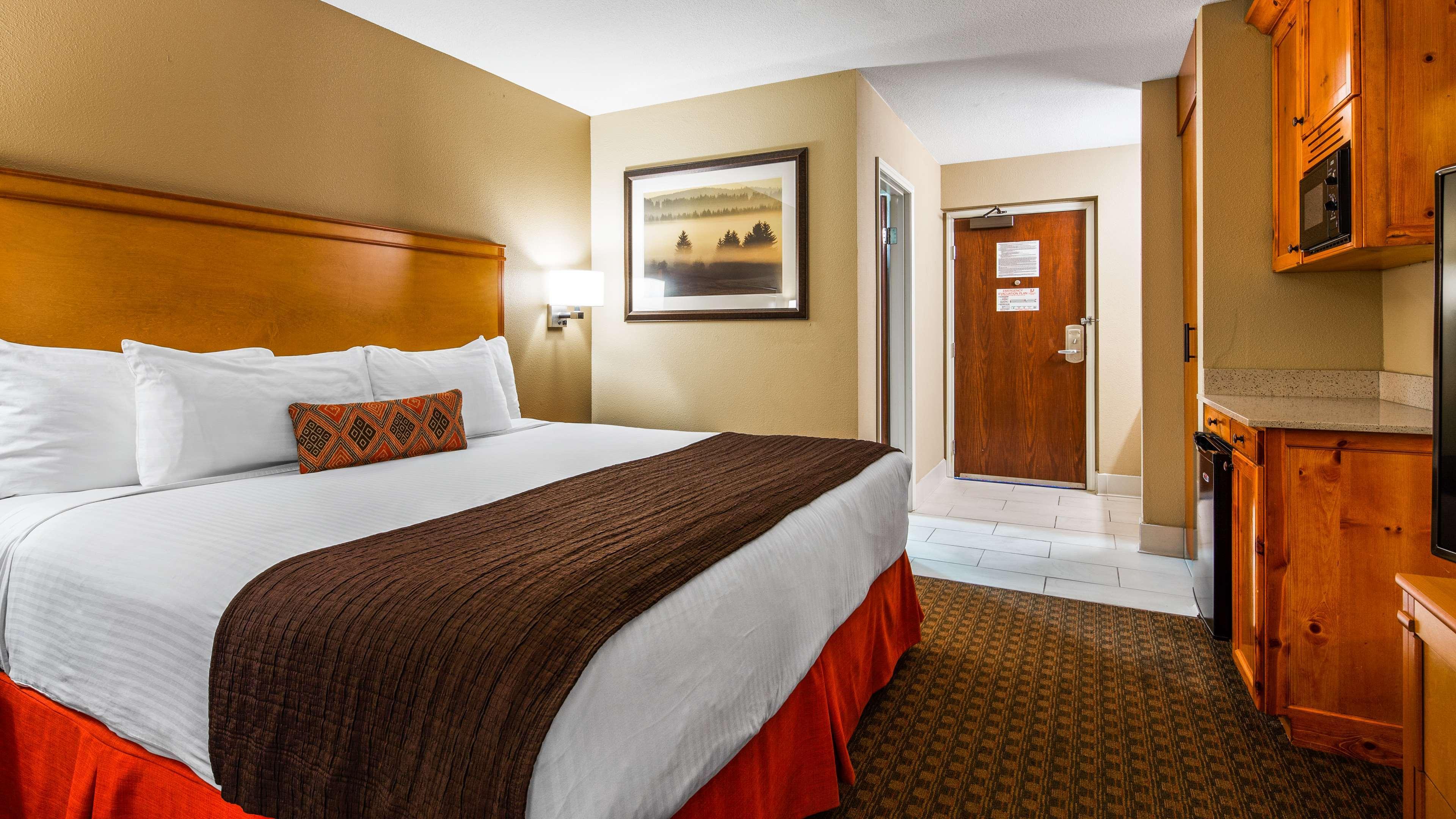 Best Western Plus Olympic Inn Кламат Фолс Екстериор снимка