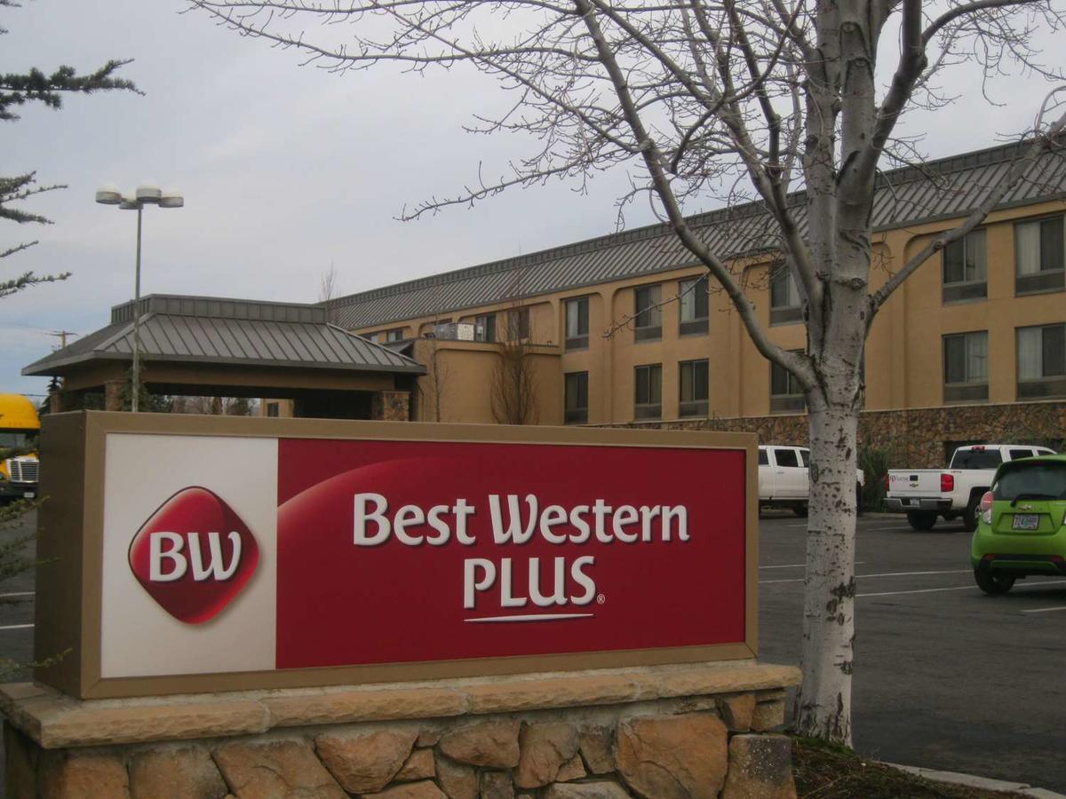 Best Western Plus Olympic Inn Кламат Фолс Екстериор снимка